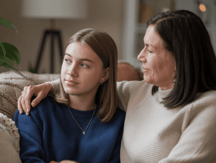 Une mère et sa fille en Fin de Première : comprendre l’avis du conseil de classe et son impact sur Parcoursup