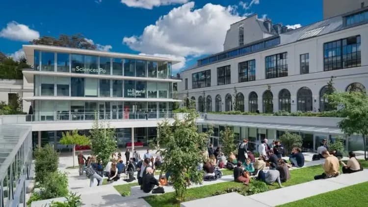 Les 3 spécialités pour entrer à Sciences Po