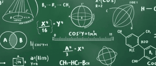 schémas sur un tableau qui montrent des calculs permettant d'avancer et de trouver un sujet pour le Grand oral pour un lycéen ayant comme spécialités Maths et Physique-Chimie
